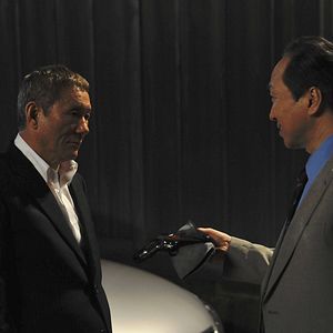 Bilder Outrage Beyond