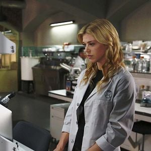 Bilder Adrianne Palicki