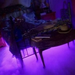 Bilder Don't Look Under the Bed