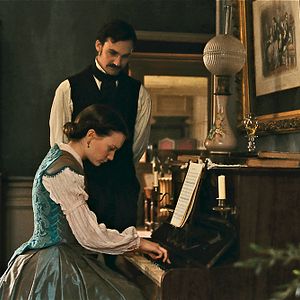 Bilder Henry Lloyd-Hughes