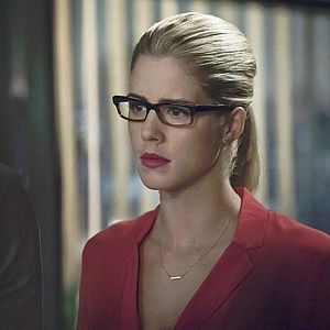 Bilder Emily Bett Rickards
