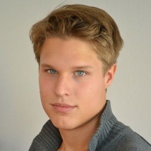 Bilder Maximilian Artajo