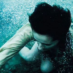 Bilder Blood of My Blood