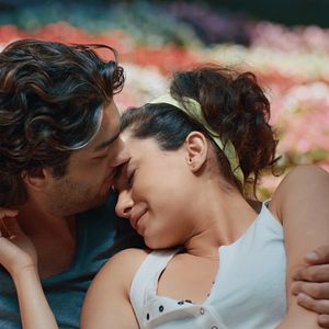 Bilder Her Şey Aşktan