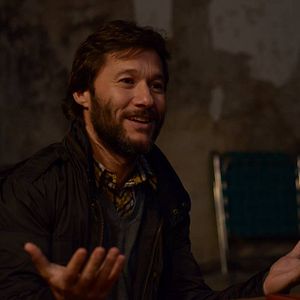 Bilder Papeles en el viento