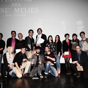 Bilder Regarde la fille pleurer