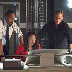 Bilder Candice Patton