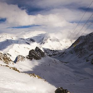 Bilder Race to the Bottom of the Earth