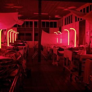 Bilder Cemetery Of Splendour