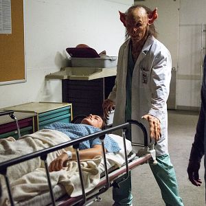 Bilder Carlson Young