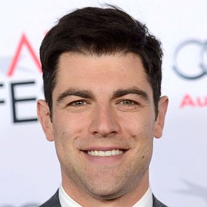 Bilder Max Greenfield