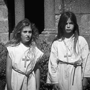 Bilder Les Filles au Moyen Âge