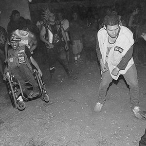 Bilder Los Punks: We Are All We Have