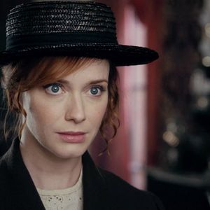 Bilder Another Period