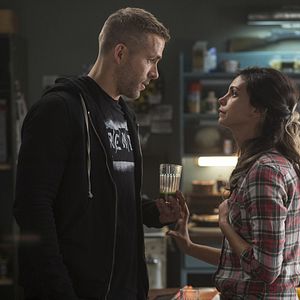 Bilder Morena Baccarin