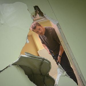 Bilder Robert Kazinsky