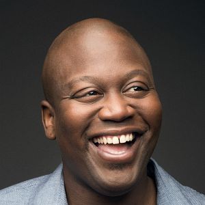 Bilder Tituss Burgess
