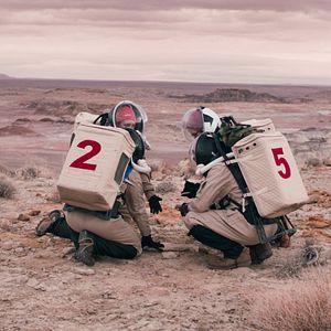 Bilder Above and Below