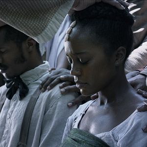 Bilder Aja Naomi King