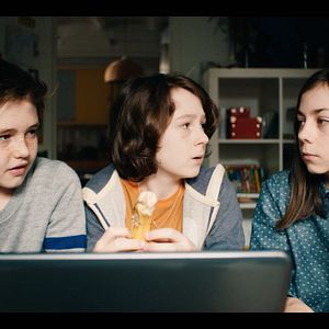 Bilder Simon sagt Auf Wiedersehen zu seiner Vorhaut