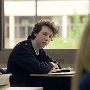 Bilder Louder Than Bombs