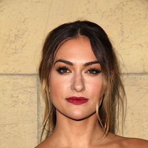 Bilder Tasya Teles