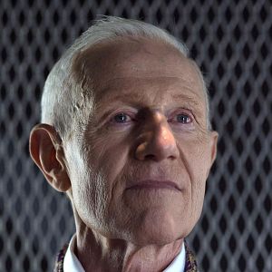 Bilder Raymond J. Barry