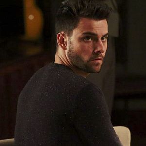Bilder Jack Falahee