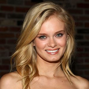 Bilder Sara Paxton