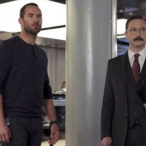 Bilder Sullivan Stapleton