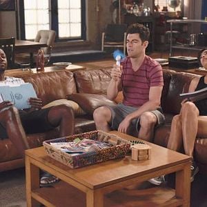 Bilder Max Greenfield