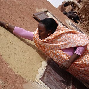 Bilder Awaiting for men