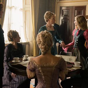 Bilder Alice im Wunderland 2: Hinter den Spiegeln