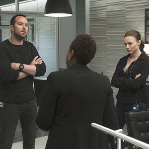 Bilder Sullivan Stapleton