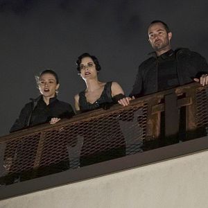 Bilder Sullivan Stapleton