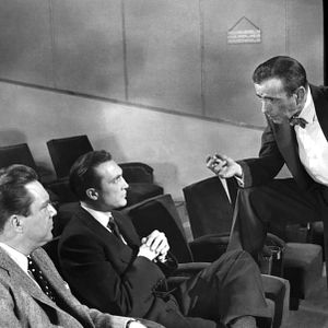 Bilder Die barfüßige Gräfin