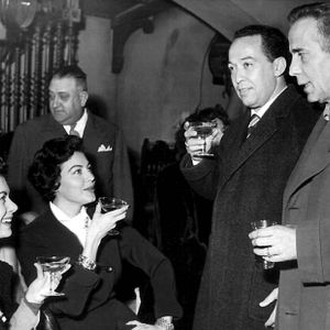 Bilder Die barfüßige Gräfin