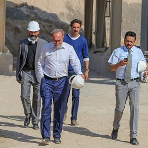 Bilder We Were At Dinner and I Decide