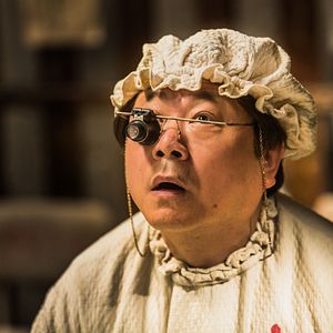 Bilder Monk Comes Down The Mountain