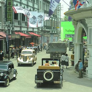 Bilder Monk Comes Down The Mountain