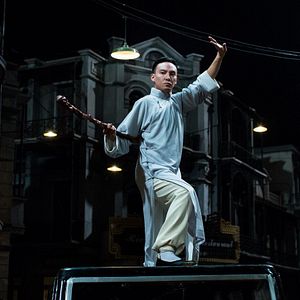 Bilder Monk Comes Down The Mountain