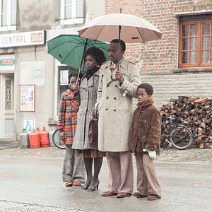 Bilder Ein Dorf sieht schwarz