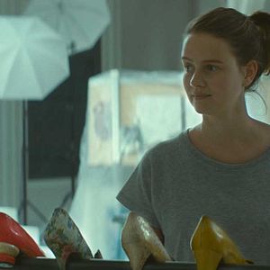 Bilder Julie und die roten Schuhe