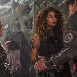 Bilder The 100