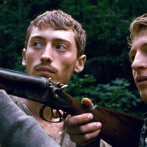 Bilder Bientôt les jours heureux (I tempi felici verranno presto)