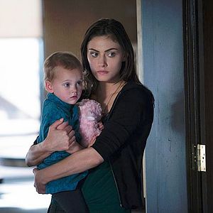 Bilder Phoebe Tonkin