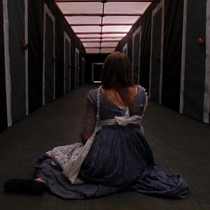 Bilder Alice - The Darker Side of the Mirror