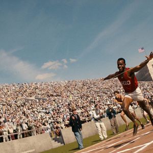 Bilder Stephan James