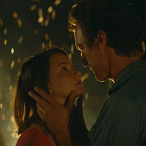 Bilder Julie und die roten Schuhe