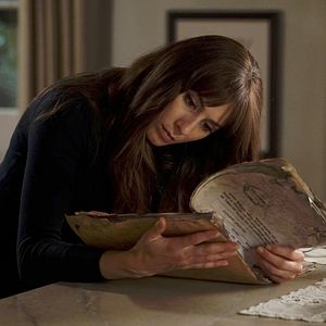 Bilder Troian Bellisario